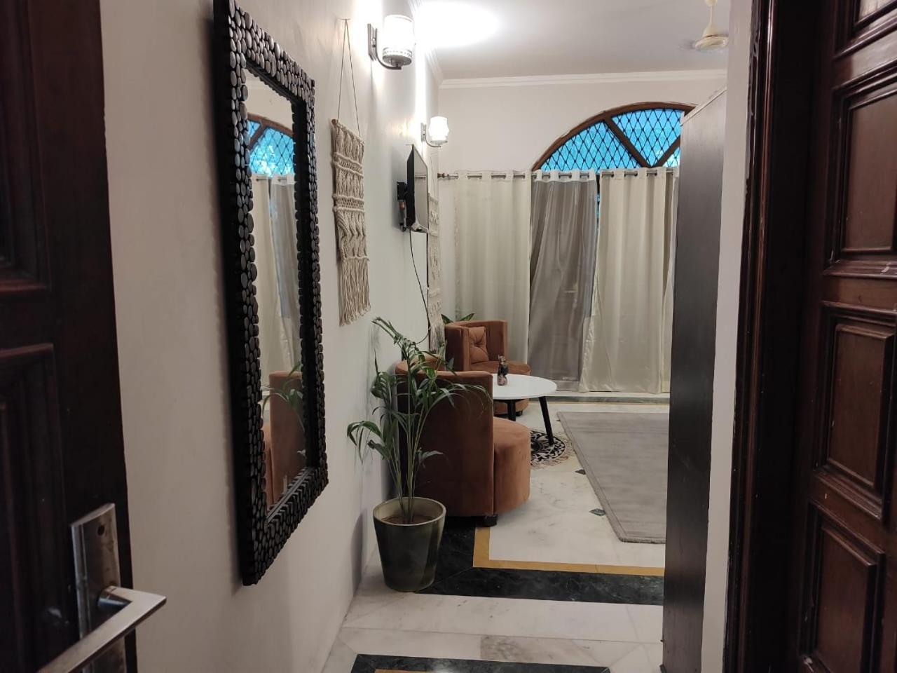 Atharva'S Homestay, Nehru Enclave New Delhi Eksteriør billede